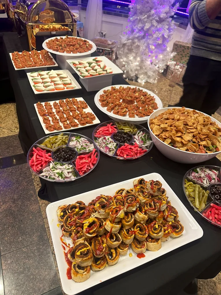 Installation du service traiteur Al Quds Grill